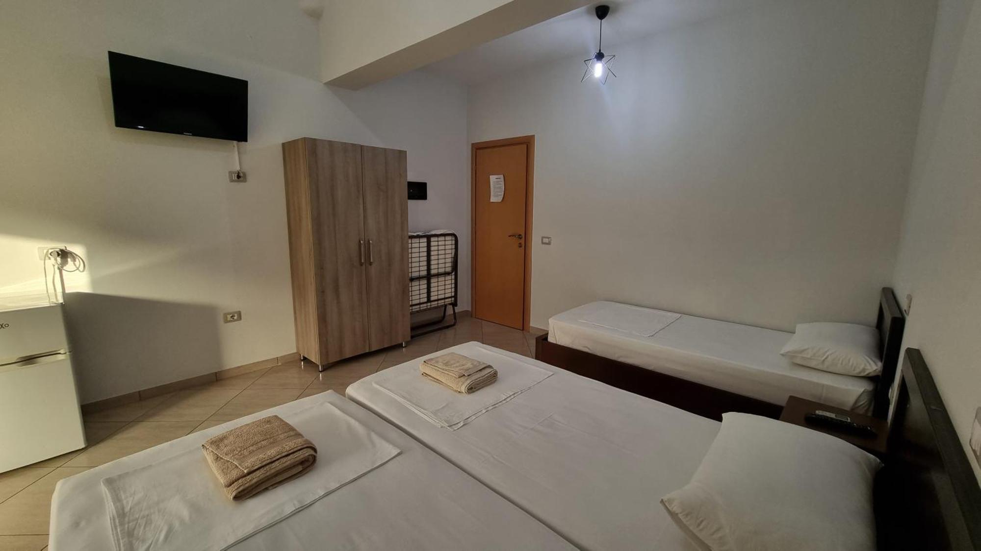 Anmaor Hotel Qeparo Exterior photo